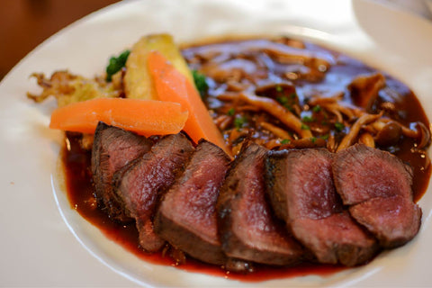Rehrückenfilets in Pfeffersauce - Metzgerei Klein