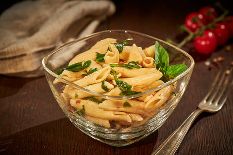 mediterraner Nudelsalat "Penne Mediterran", Verzehrfertig, Metzgerei Klein